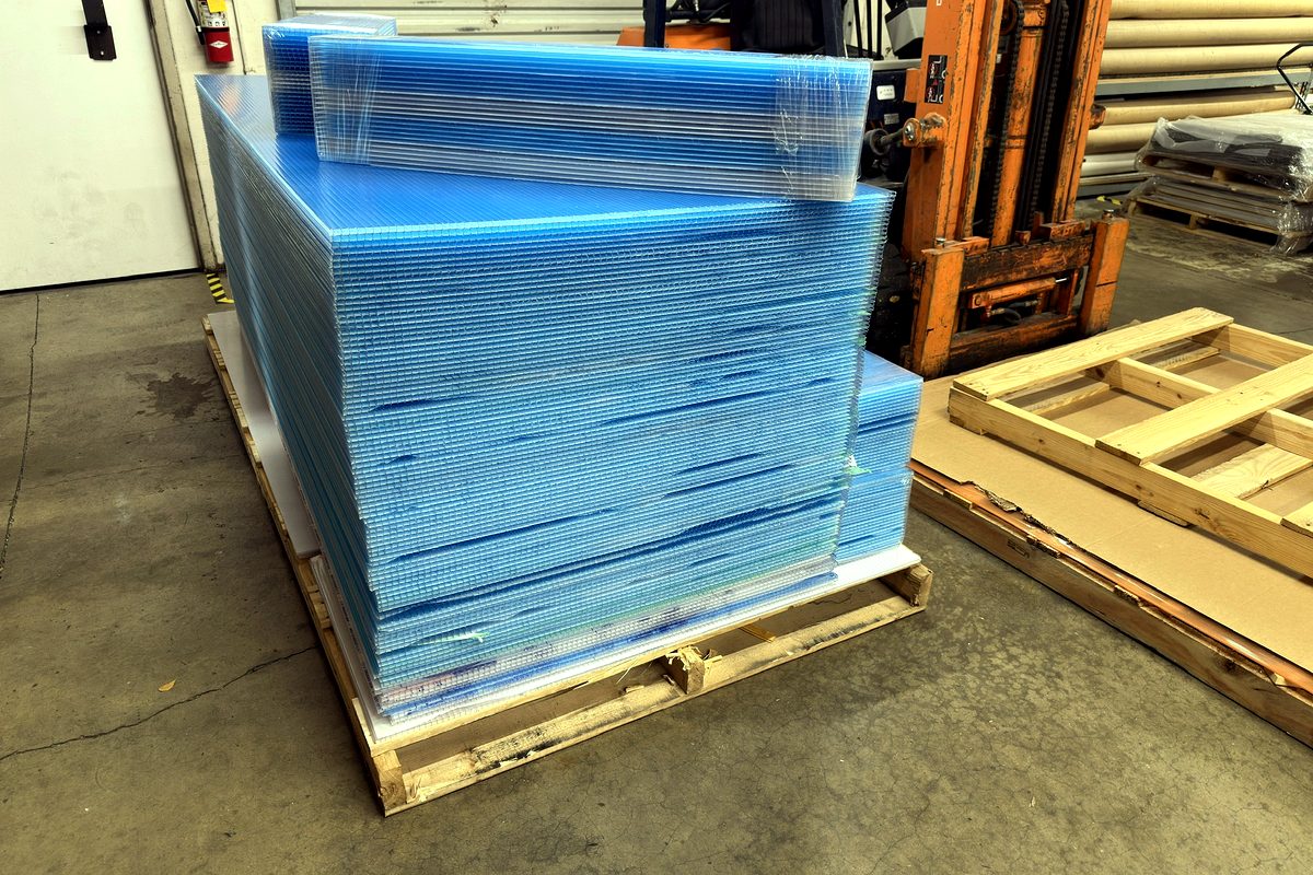 Pallet of twin-wall polycarbonate sheet cut to size
